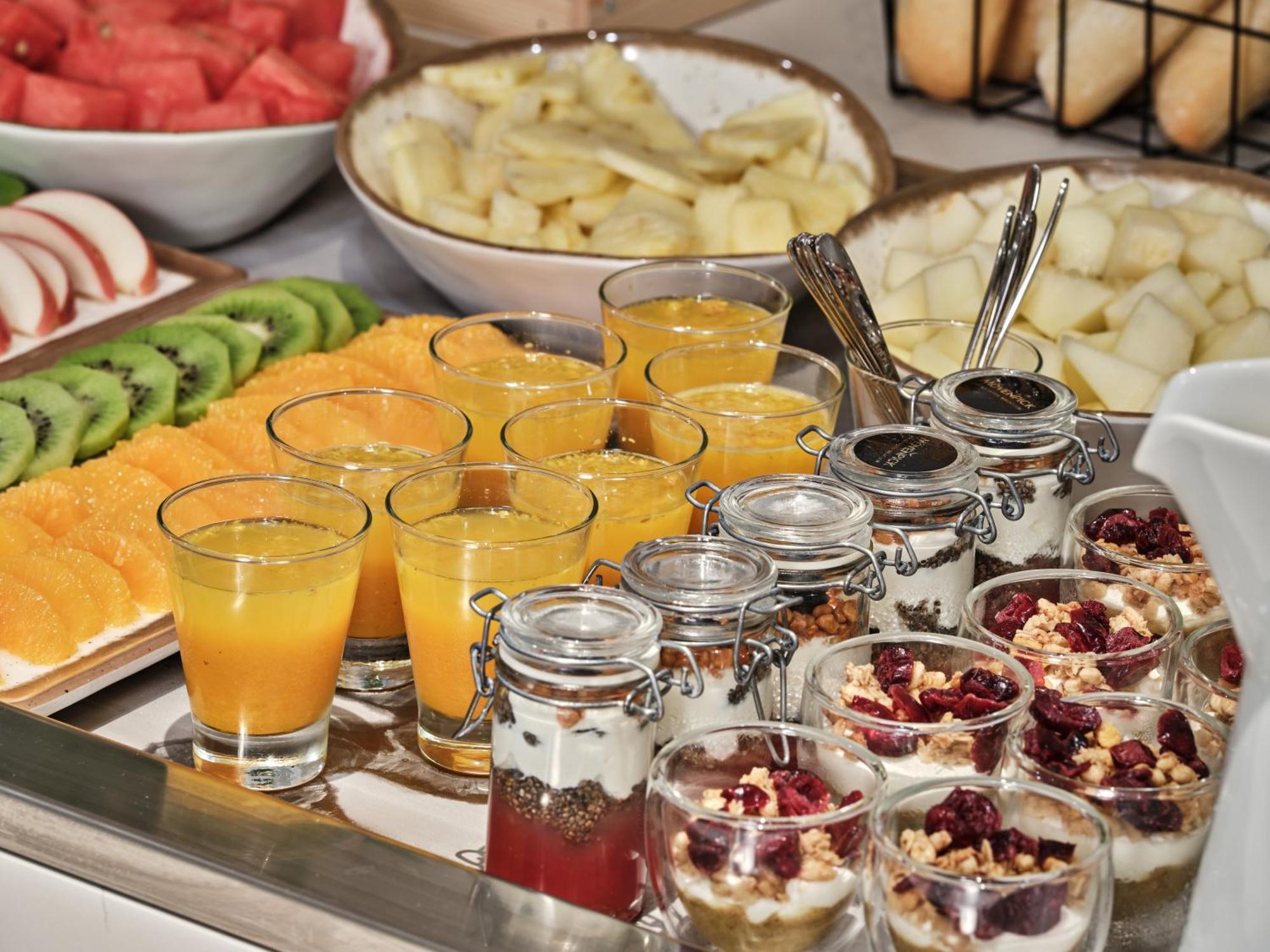 Moevenpick Grand Hotel