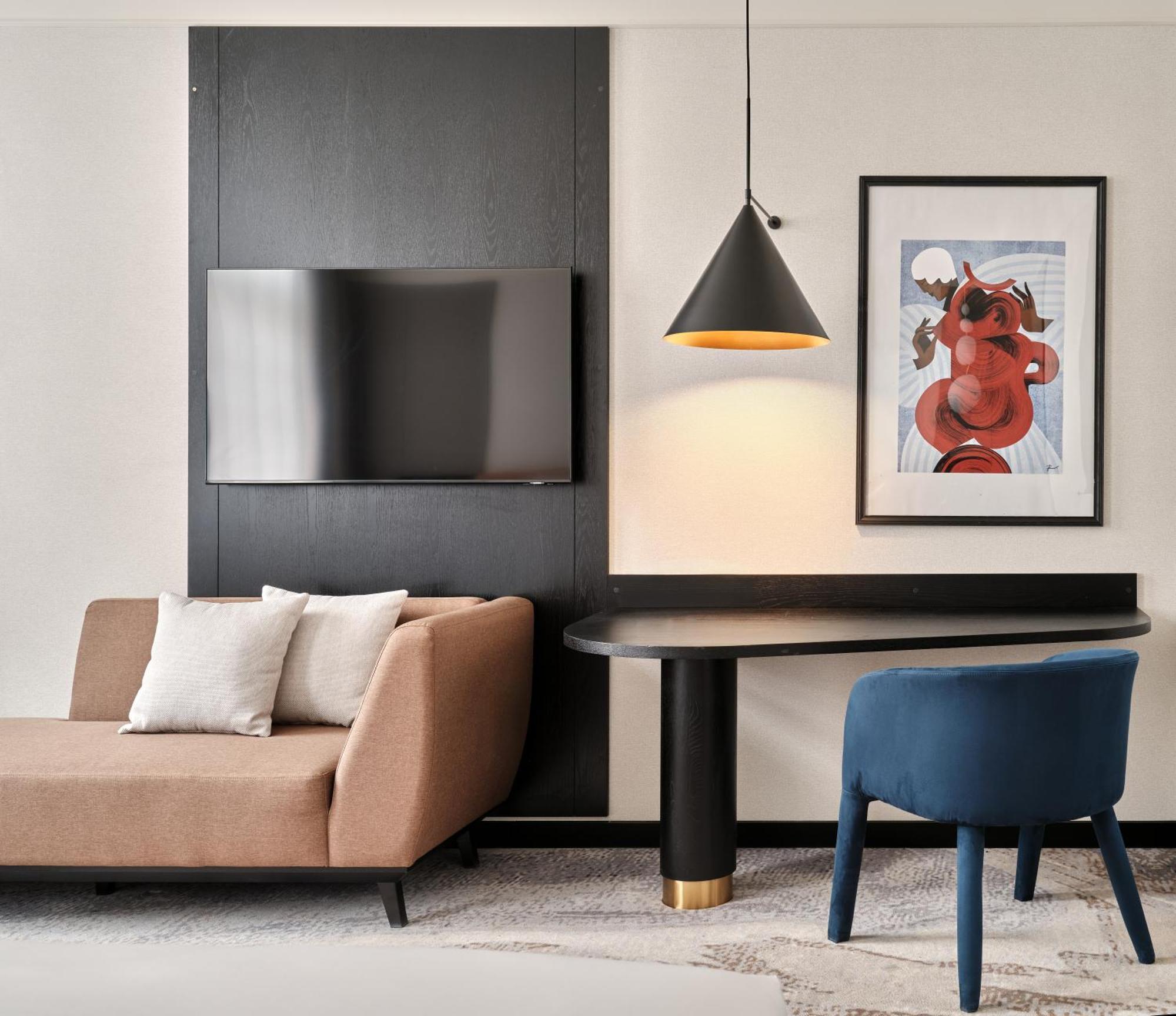 Hotel Moevenpick Grand 4*